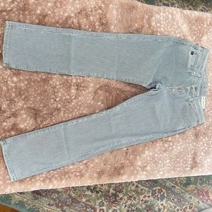 Anthropologie size 26 never worn jeans